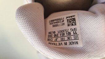 Adidas 45 1/3  UK 10,5 - 4