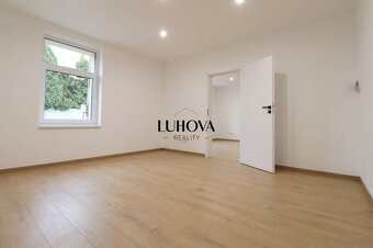 Dom na bývanie alebo podnikanie - 4