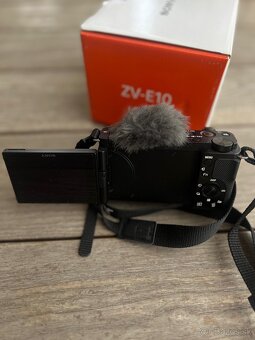 Sony Alpha ZV-E10 + 16-50mm - 4