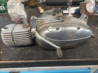 Predam motor na jawa pionier - 4