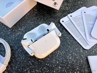 Apple Airpods gen 3 - 4