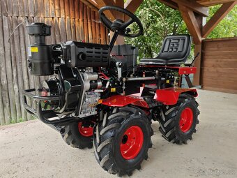 Malotraktor 4x4 Diesel/Benzín - 4