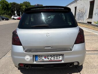 Predám Suzuki Swift 1.6 Sport - 4