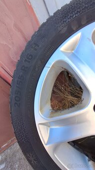 PNEUMATIKY na PEUGEOT 308 SW 1,6 eHDI - 4