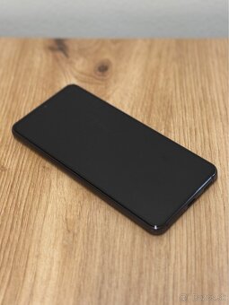 Samsung Galaxy S21 5G – 128 GB, Dual SIM - 4