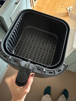 Nova teplovzdusna friteza Haier series 5 - 4