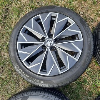 Propus zimní Alu kola Superb Passat R18 - 4