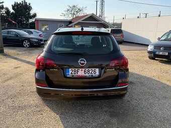 Opel Astra, 1.7CDTI 81KWVýhřev.SedadelNo - 4