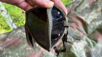Predám okuliare WH skladacie s puzdrom BWBundeswehr originál - 4