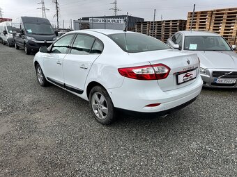 Renault Fluence Sedan 81kw Manuál - 4