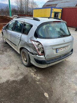 Peugeot 308 - 4