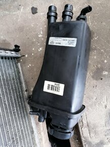 Nádoby na vodu olej bmw e60 E70 e53 e39 - 4
