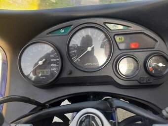 Predám moto Suzuki GSX 600 F - 4