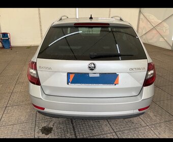 SKODA OCTAVIA COMBI III 2.0 TDI DsG ELEGANCE FULL LED TOP - 4