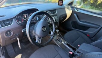 Škoda Octavia Scout - 4