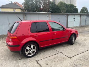 Volkswagen Golf 4 - 4