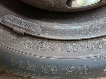 Zimné pneu 175/65/R14+disky - 4