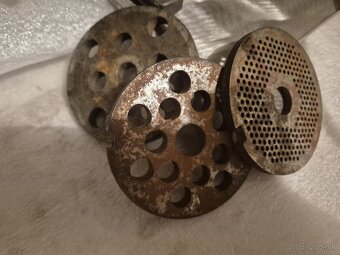 Porkert 22 elektrický mlynček - 4