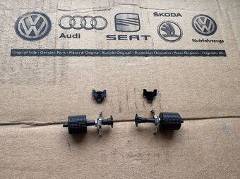 ROLOVACIE KOLIESKA NA MULTIFUNKCNY VOLANT - 4