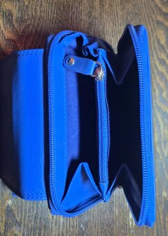 Pekná modrá kožená peňaženka - 4