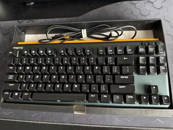 Herná klávesnica Fnatic mini streak cherry mx brown + headse - 4