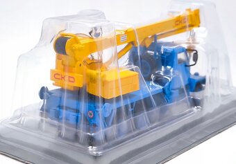 Praga V3S AD80 1974 1:43 + časopis - 4