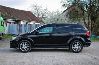 Fiat Freemont 2.0 16V 170k MultiJet Longue 4x4 A/T - 4