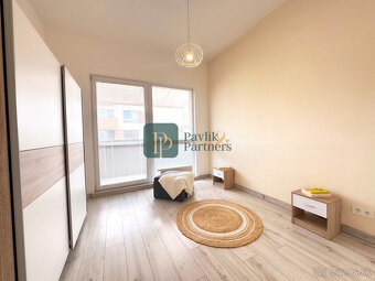 Predaj 2 izbový byt, novostavba, čiastočne zariadený, park. - 4