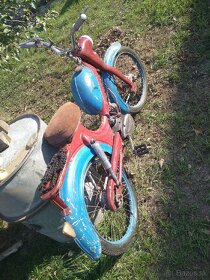 Moped S-22 - 4