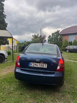 Hyundai accent - 4