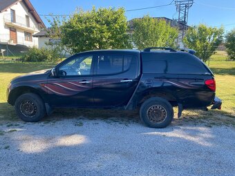 Mitsubishi L200 - 4