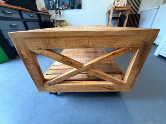 Masivny konferenčny stolik z mangového dreva - 4