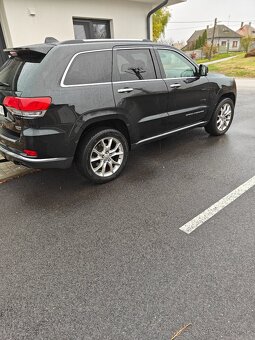 Jeep Grand Cherokee - 4
