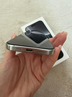 iPhone 16 Pro 256GB White Titanium - 4