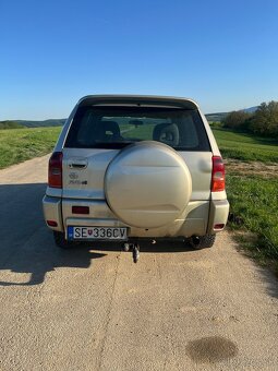 Toyota Rav4 - 4