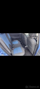 Predám Hyundai accent - 4