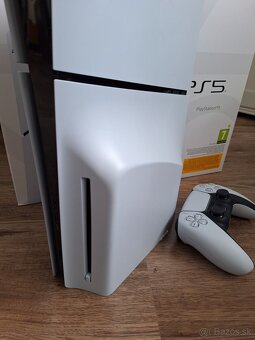 PS5 Slim + 3 hry - 4