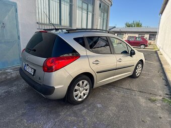 Peugeot 207sw - 4