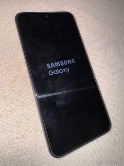 Samsung Galaxy S23 - 4