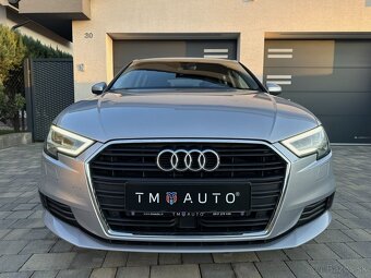 Audi A3 Sportback 35 2.0 TDI Design S-tronic - 4