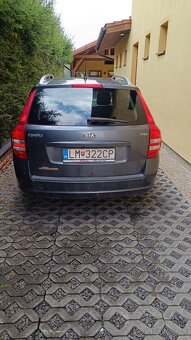 Kia Ceed 1.6 CRDI 85 KW - 4