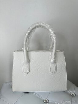 Guess kabelka biela - 4
