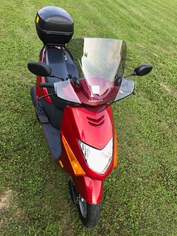 Honda Lead 100 - 4