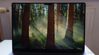 MacBook Pro 2021 16" uhlopriečka M1 Pro 16Gb RAM 1TB - 4