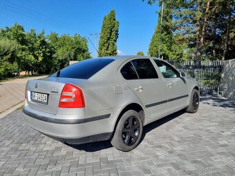 Škoda Octavia - 4