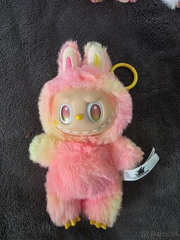 Celý kartón 6kusov Labubu Biginto 🎅🏻🎁Darček na Mikuláša🎅🏻🎁 - 4