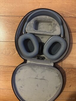 AirPods max - 4
