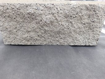 Predám plotové tvárnice - 4