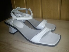 Nové talianske sandálky-37č - 4