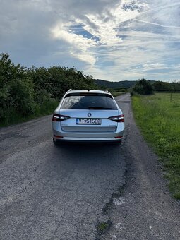 ŠKODA SUPERB 2.0Tdi 110kw - 4